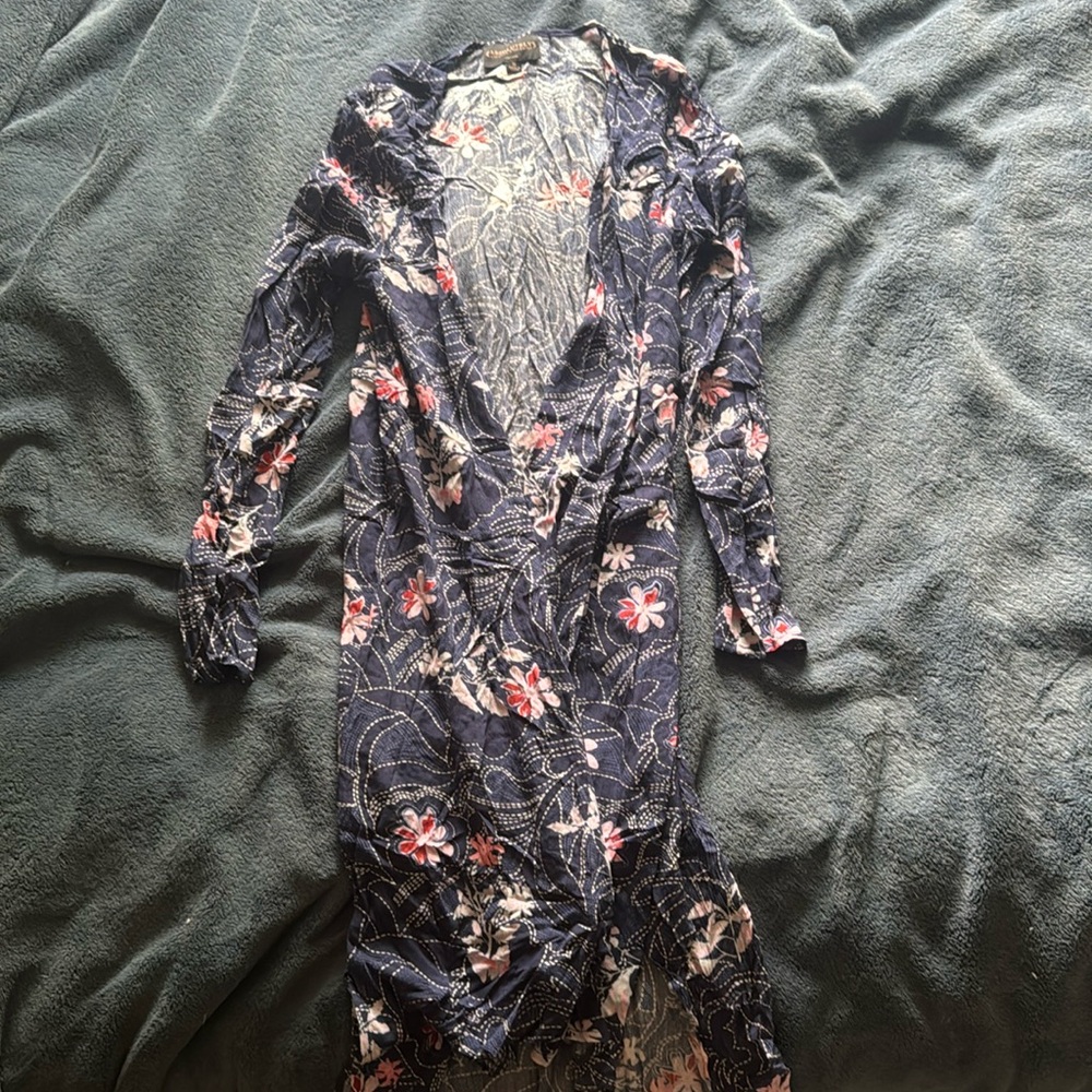 Navy Blue Floral Kimono